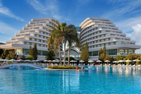 Miracle Resort Hotel