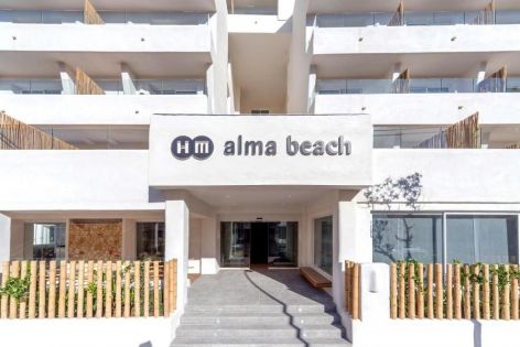 HM Alma Beach