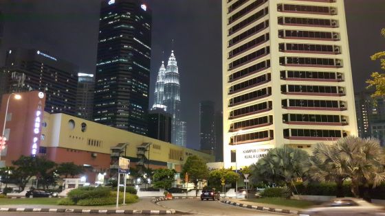 Оферти Сингапур