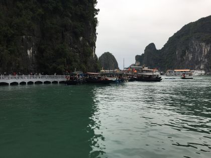 оферти Виетнам и Камбоджа