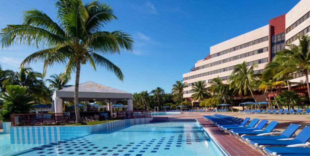 Hotels 4 stars - tour program Cuba