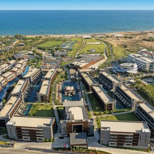 JACARANDA LUXURY RESORT