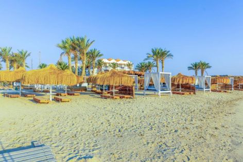 PROTELS BEACH CLUB & SPA