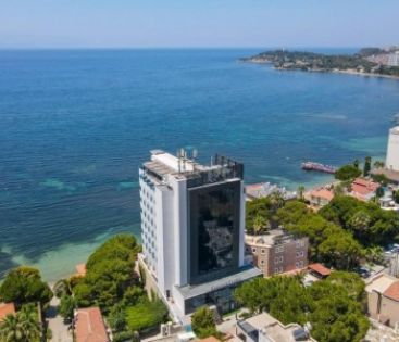 SIGNATURE BLUE RESORT