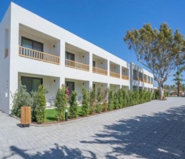 REGIA MARE BEACH HOTEL