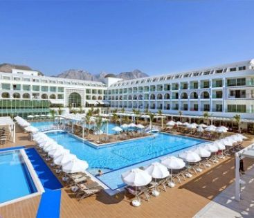 KARMIR RESORT & SPA