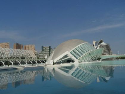 Екскурзия до Валенсия със самолет